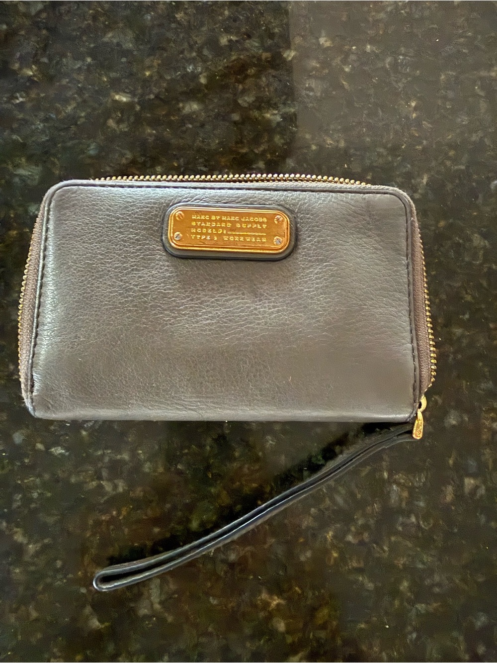 Marc by Marc Jacobs Black Leather Zip-Around Wristlet